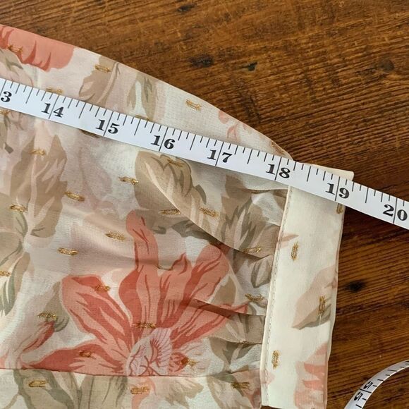 Tribal Floral Blouse in Pink and Cream - Picture 10 of 10